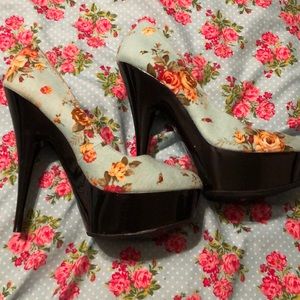 Floral heels